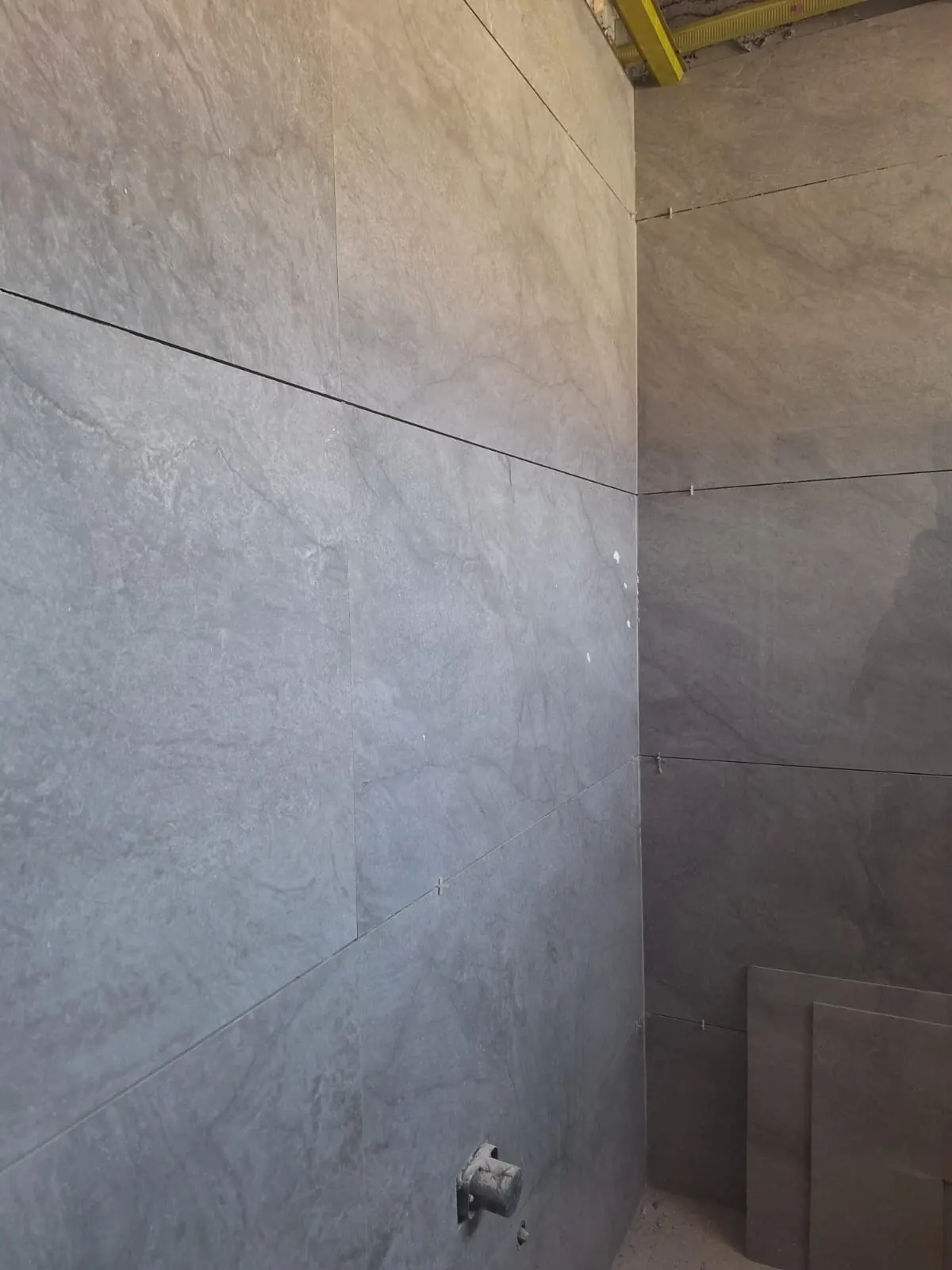 Mohammad Huseni — tiles fixed with Klassic adhesive, photo 1 of 16