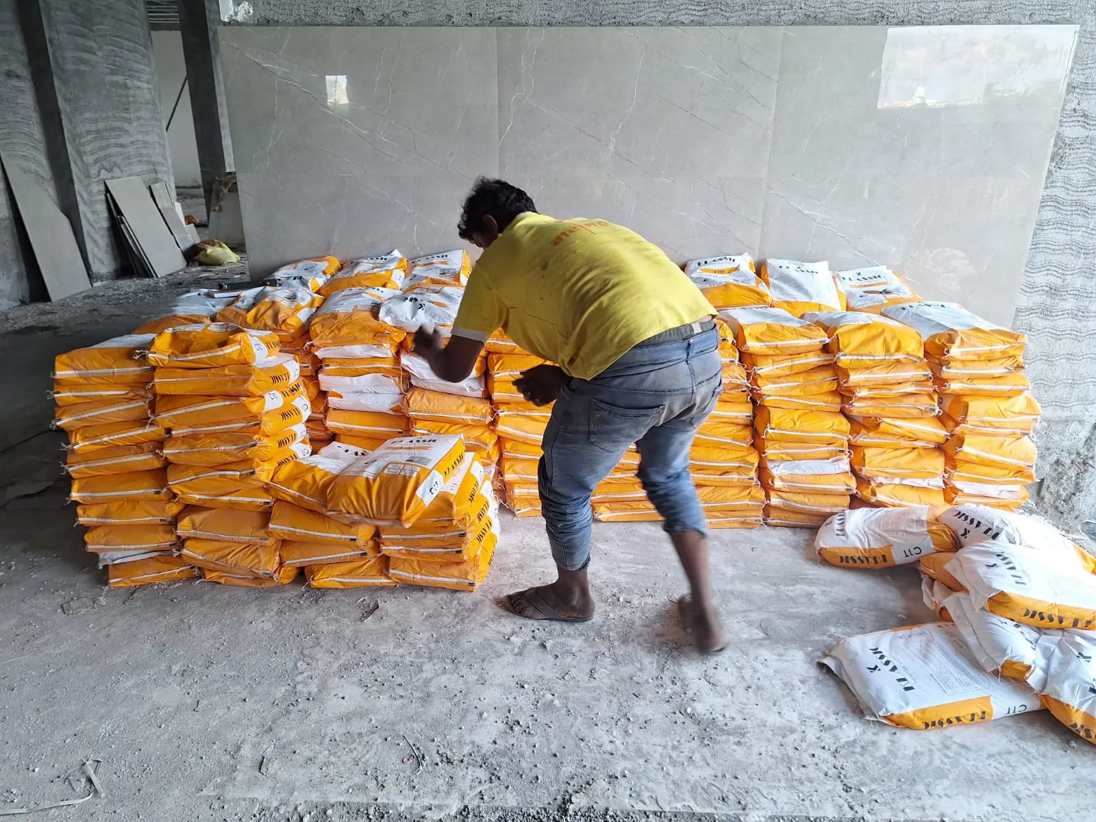 Dr. Sunil Pawar Hospital — tiles fixed with Klassic adhesive, photo 1 of 16